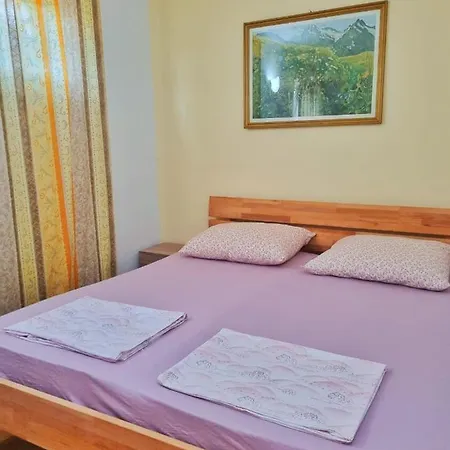 Discovery 2 Appartamento